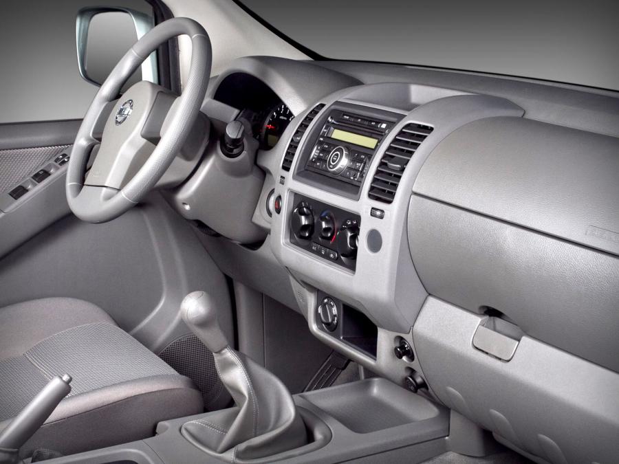  Nissan Frontier Crew Cab 2008 года  (BR) (фото 9 из 30)